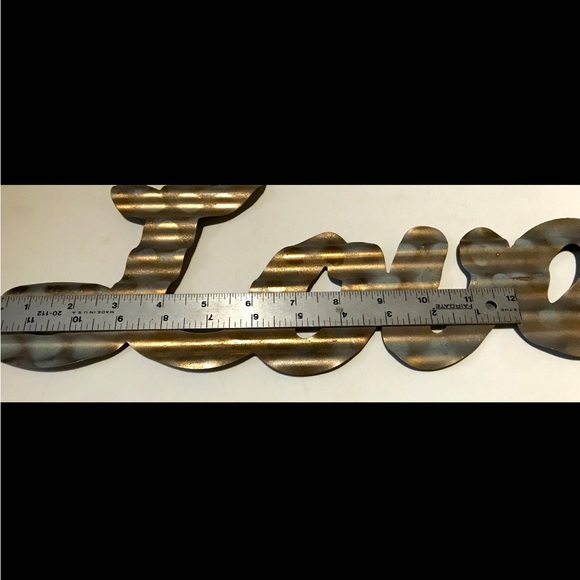 LOVE Signs Metal Wall Piece. 16.5 Inches Long. Gold & Powder Blue Polka Dot.NWOT - Picture 10 of 10